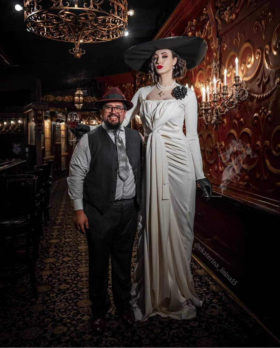 Name:  ekaterinalisinadimitrescu.jpg
Views: 1495
Size:  116.1 KB