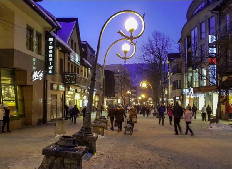 Name:  weźłopatę.jpg
Views: 53
Size:  71.7 KB