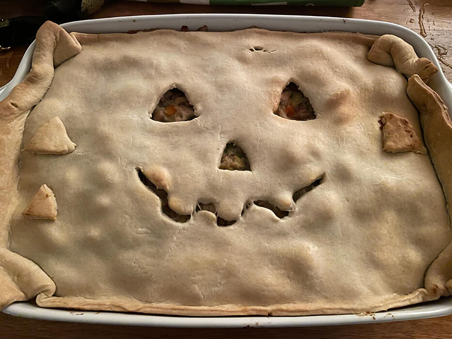 Name:  Halloween13re.jpg
Views: 103
Size:  90.8 KB