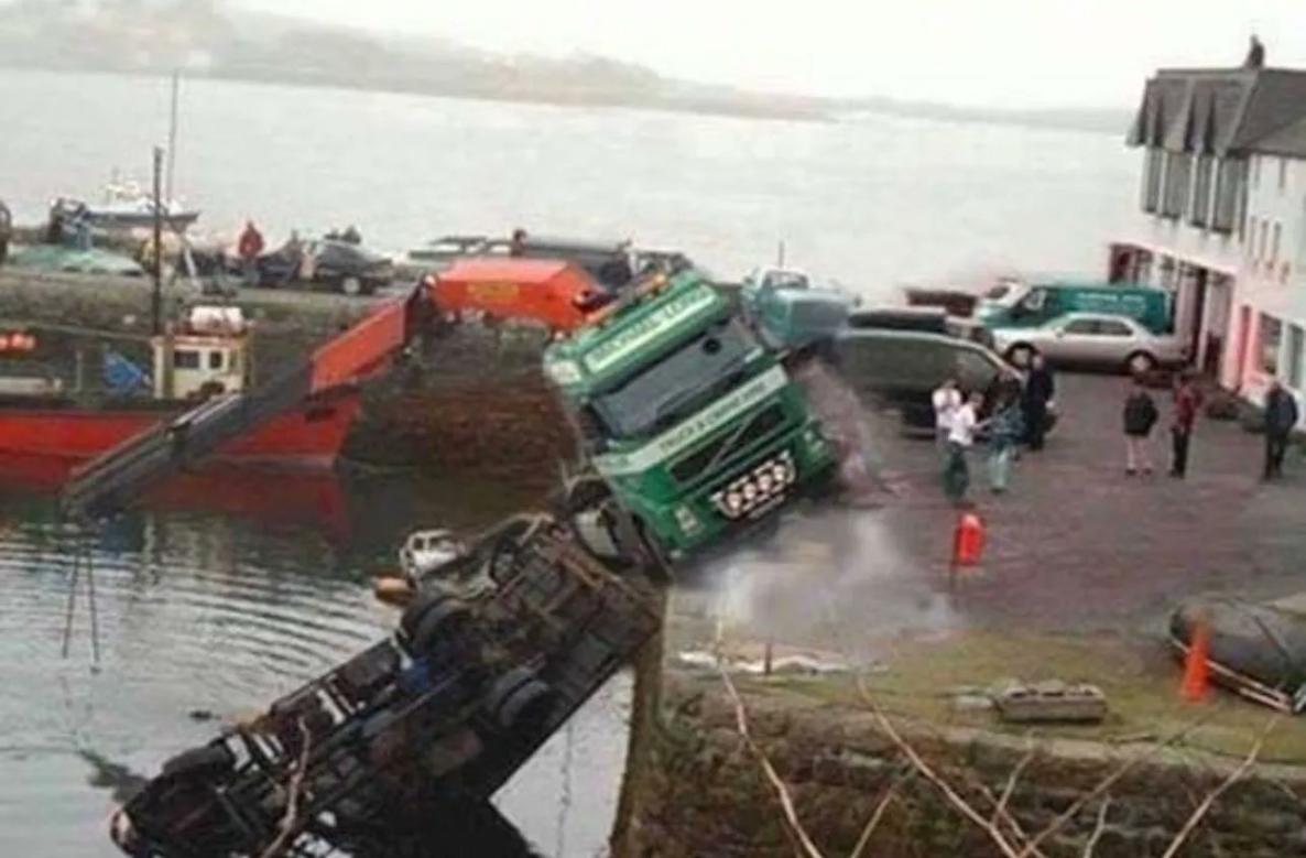 Name:  FnJvLv0WQAMHZ7_.jpg
Views: 39
Size:  85.5 KB