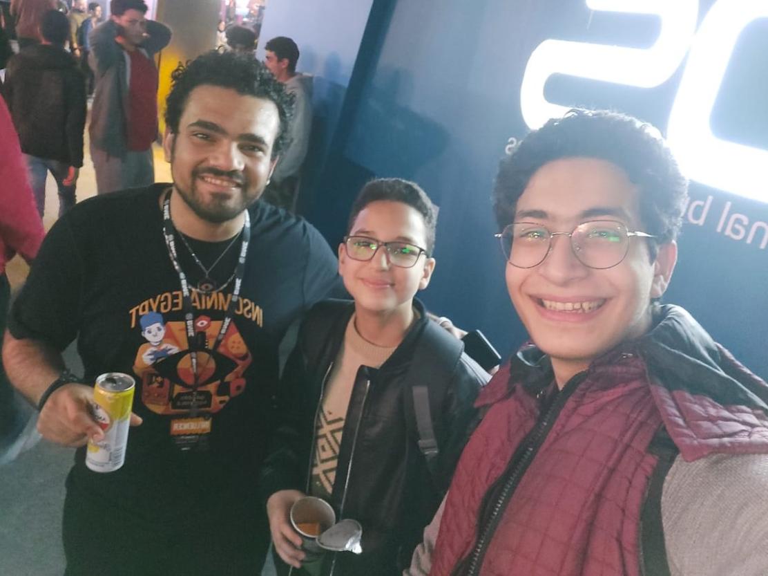 Name:  creator 2.jpg
Views: 292
Size:  83.8 KB