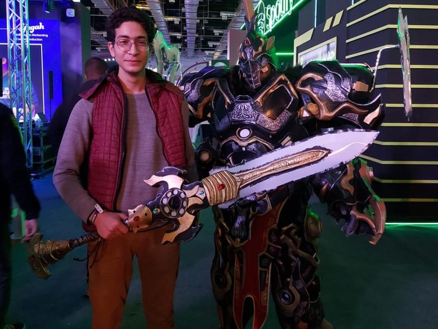 Name:  cosplay 1.jpg
Views: 304
Size:  94.2 KB