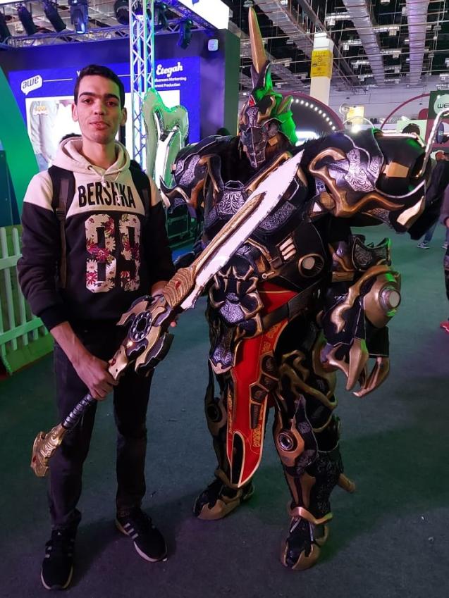 Name:  cosplay 2.jpg
Views: 298
Size:  96.3 KB