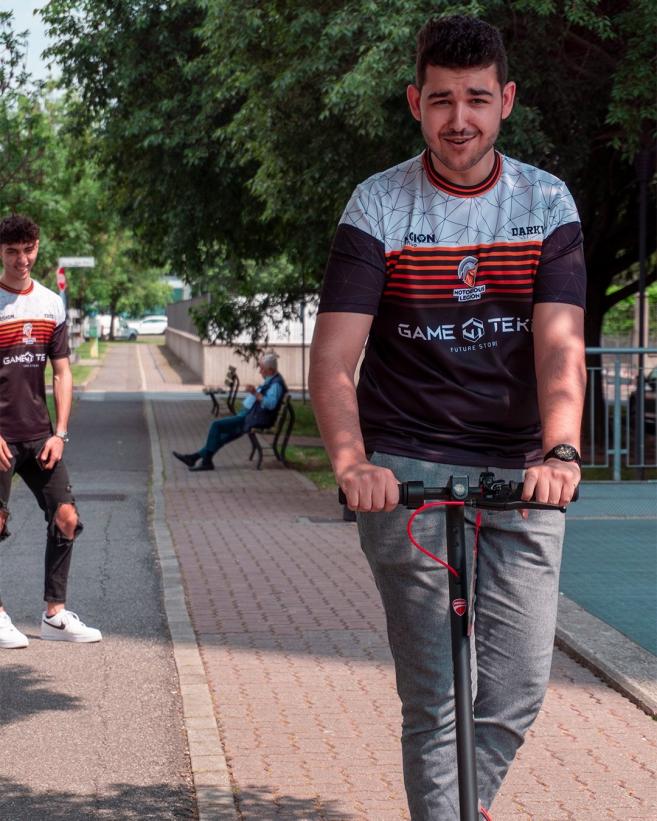 Name:  E4BGj_zVgAMfHsL.jpg
Views: 100
Size:  96.0 KB