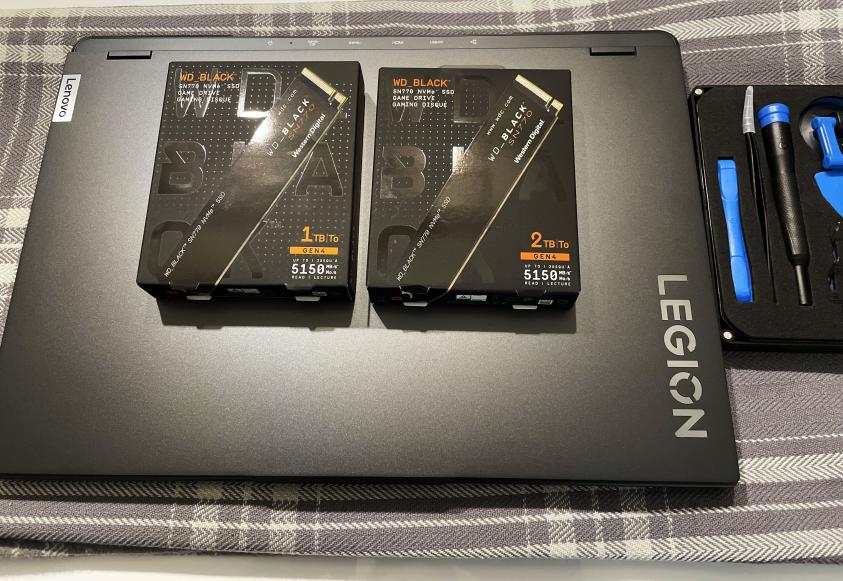 Name:  Legion5pro-1-Copie.jpg
Views: 440
Size:  97.6 KB