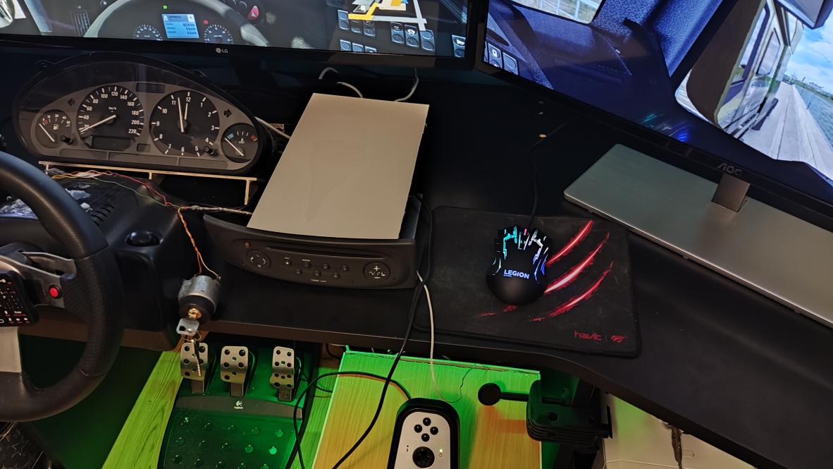 Name:  myszunia.jpg
Views: 53
Size:  94.2 KB