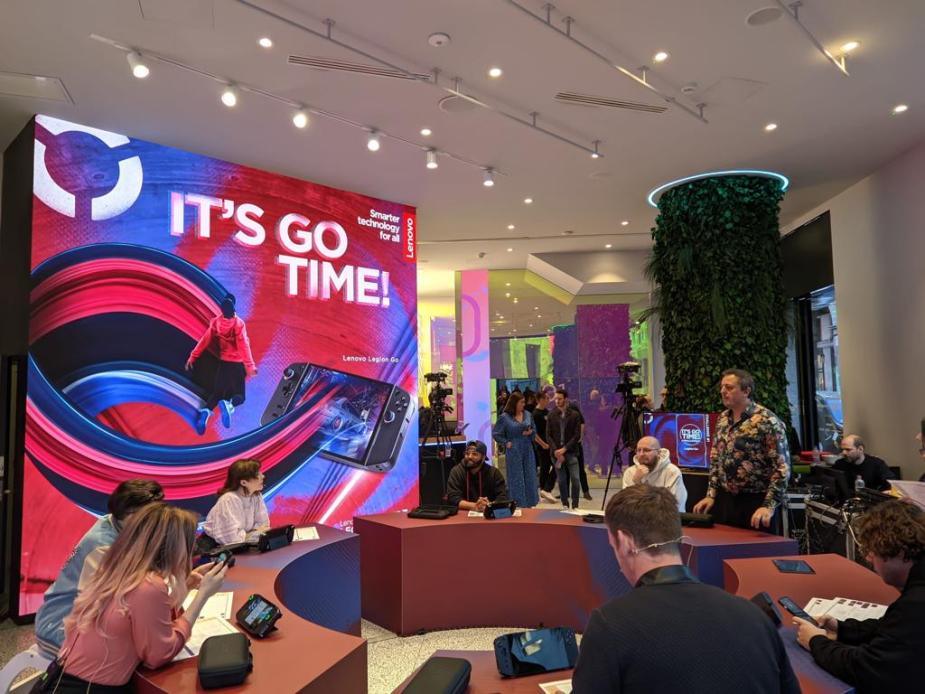 Name:  preparazionelive.jpg
Views: 123
Size:  92.6 KB