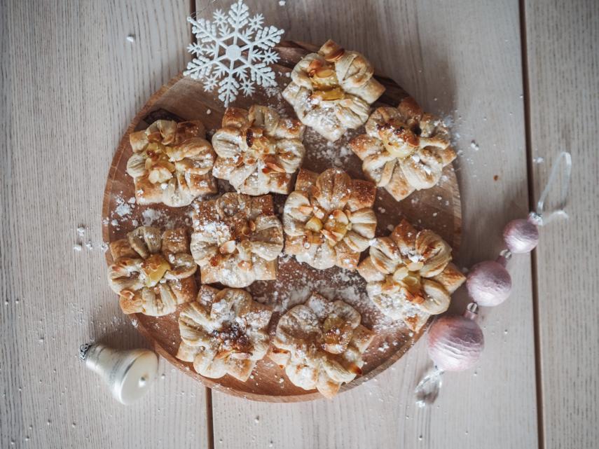 Name:  vaniljakreemi-joulutortut-iina-hyttinen.jpg
Views: 47
Size:  96.7 KB