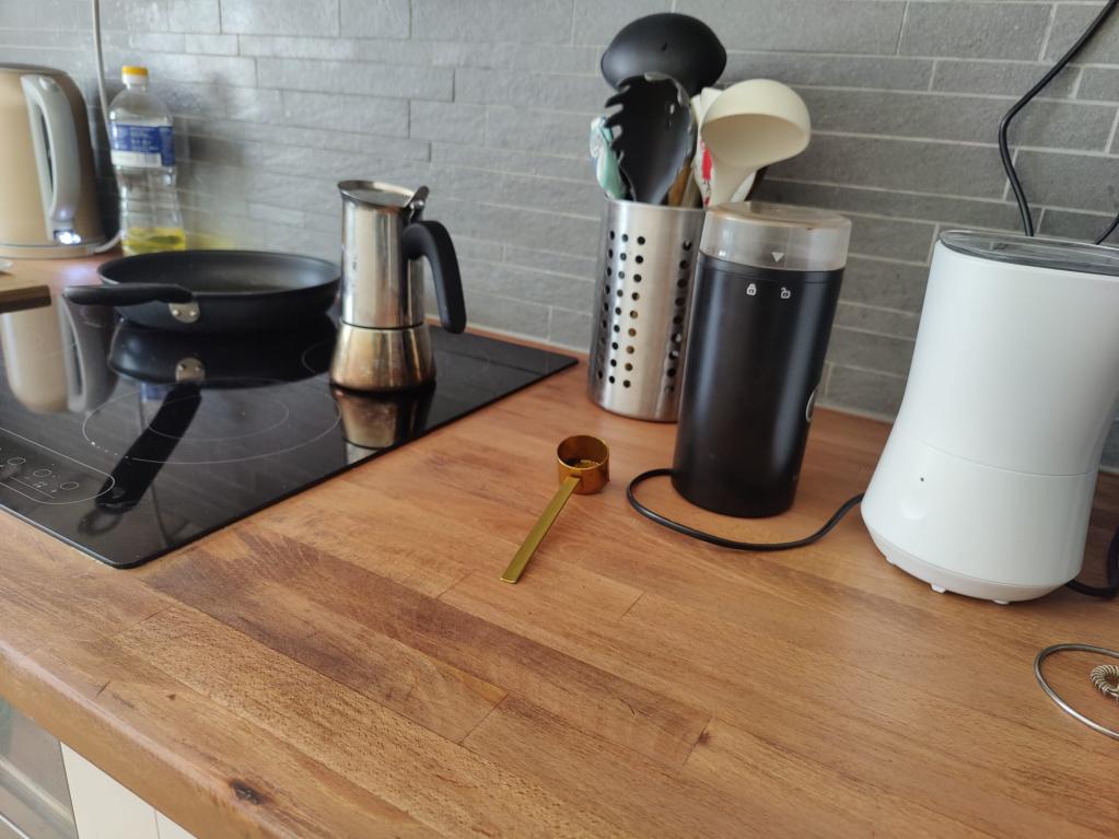 Name:  countertop2.jpg
Views: 58
Size:  90.3 KB