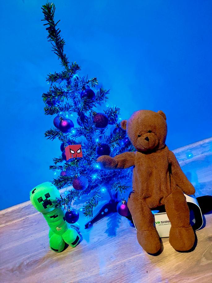 Name:  Me'n'Ogor.jpg
Views: 25
Size:  95.7 KB