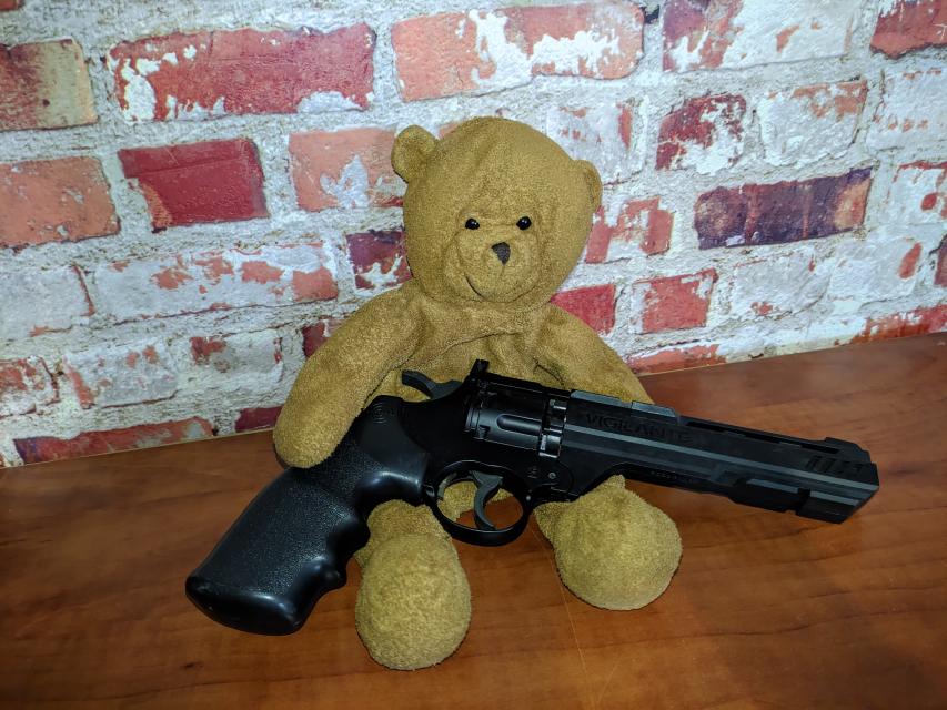 Name:  marcelek_the_golden_eye.jpg
Views: 37
Size:  96.3 KB