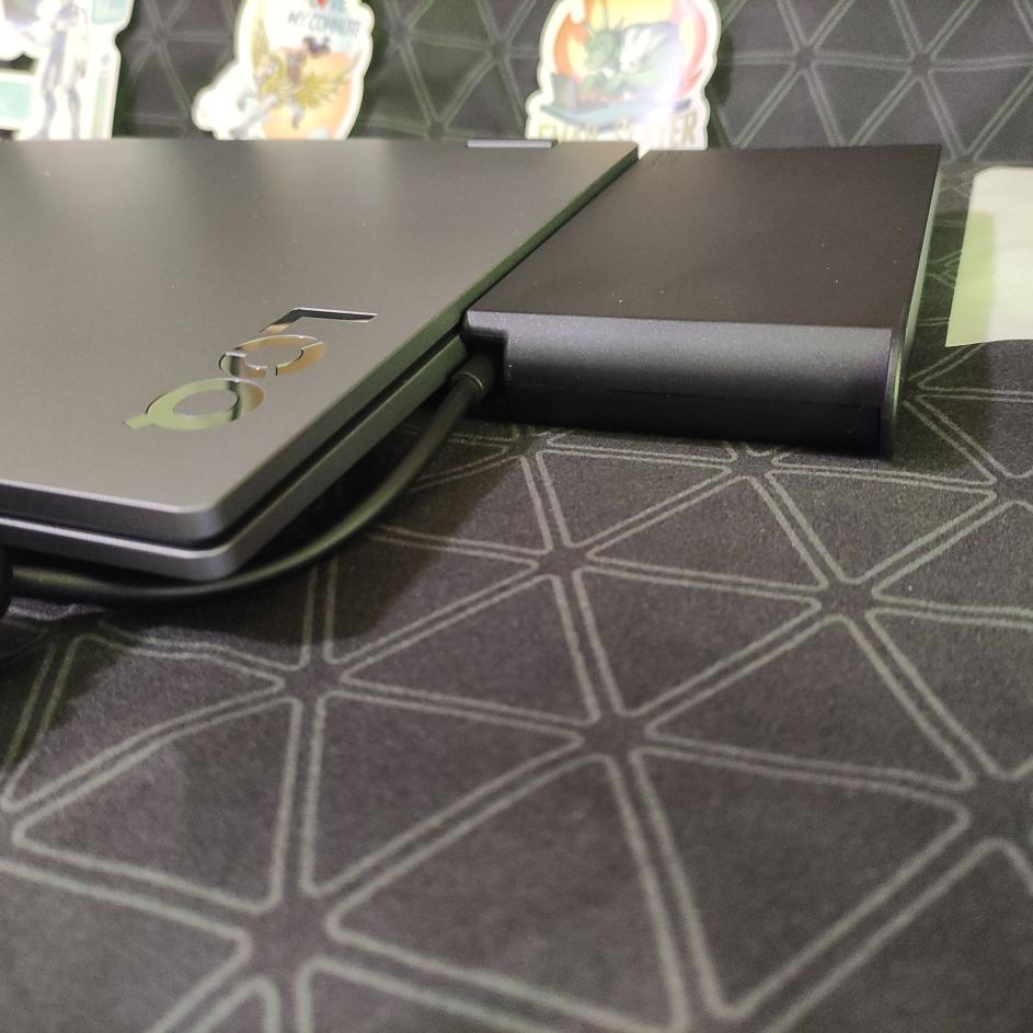 Name:  Cargador1.jpg
Views: 330
Size:  87.4 KB