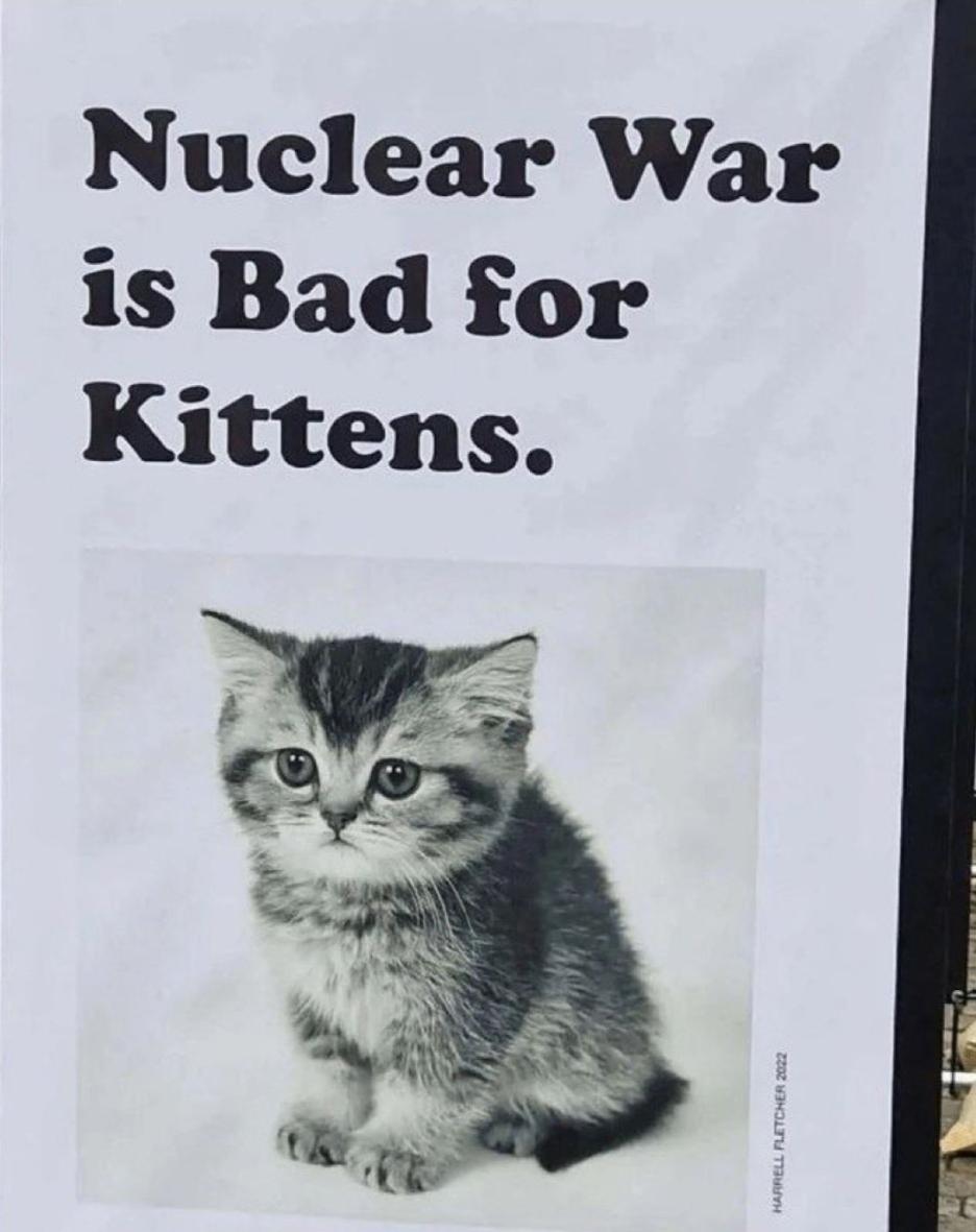 Name:  GeINO4_XcAEn1eO.jpg
Views: 25
Size:  77.9 KB