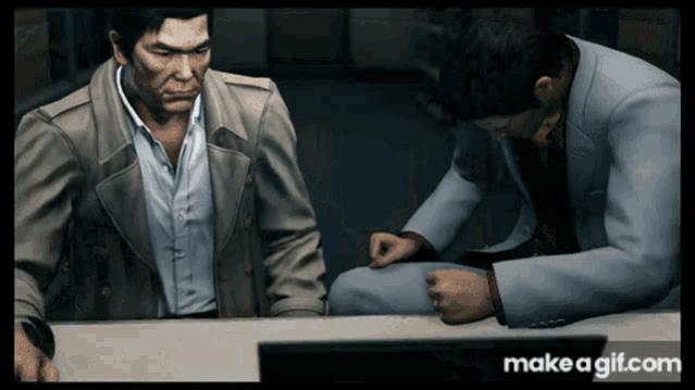 Name:  kiryu-desk-slam-kiryu.jpg
Views: 53
Size:  25.9 KB