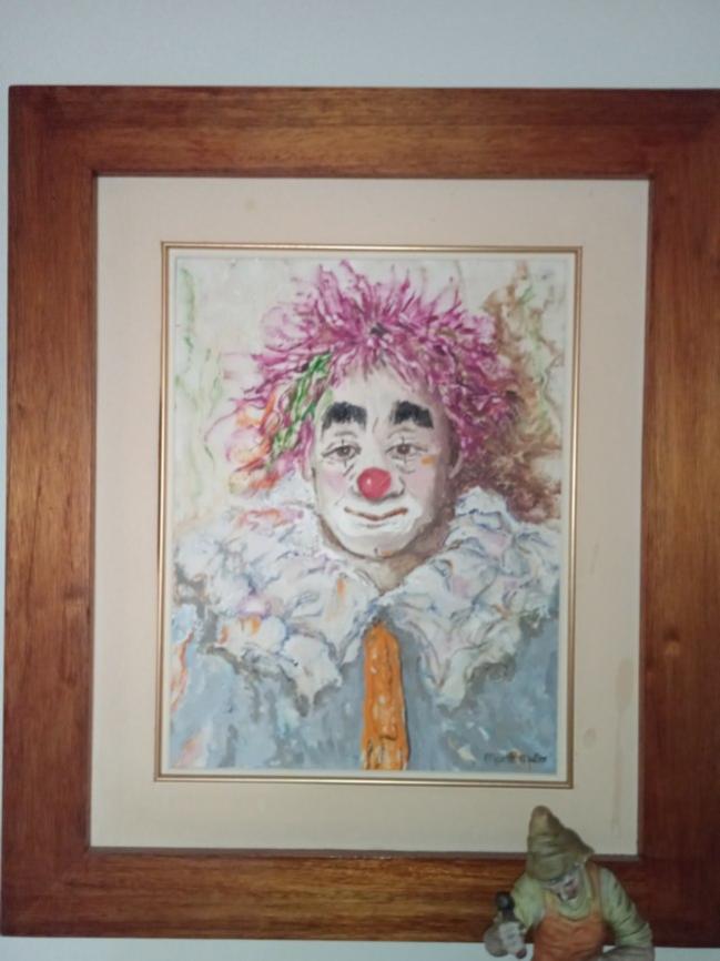 Name:  CLOWN2.jpg
Views: 28
Size:  53.8 KB
