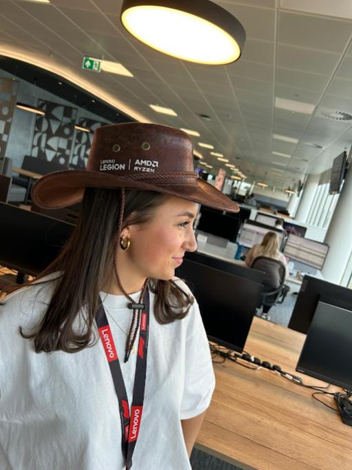 Name:  cowboyhats.jpg
Views: 227
Size:  49.6 KB