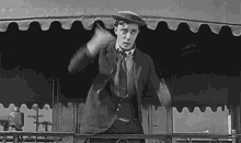 Name:  buster-keaton-blow-kiss.gif
Views: 1363
Size:  89.4 KB
