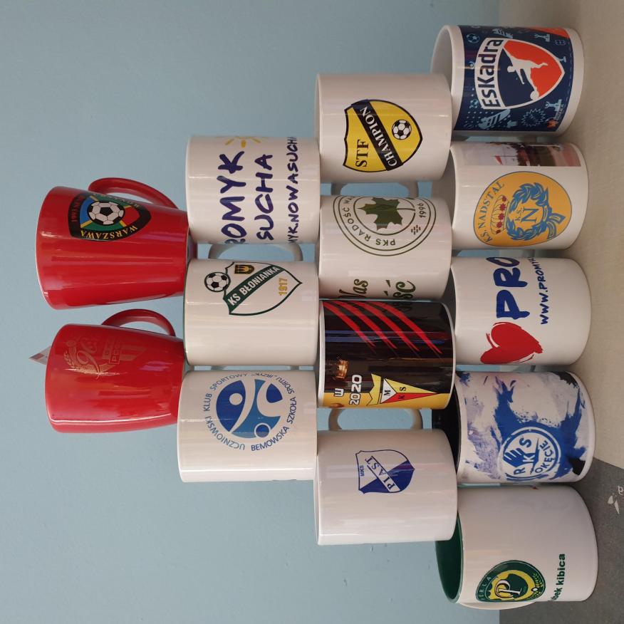 Name:  Kubeczki.jpg
Views: 62
Size:  88.6 KB