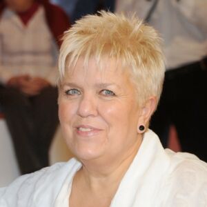 Name:  mimie-mathy.jpeg
Views: 102
Size:  11.6 KB