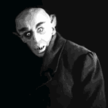 Name:  dracula-smile.gif
Views: 480
Size:  8.4 KB